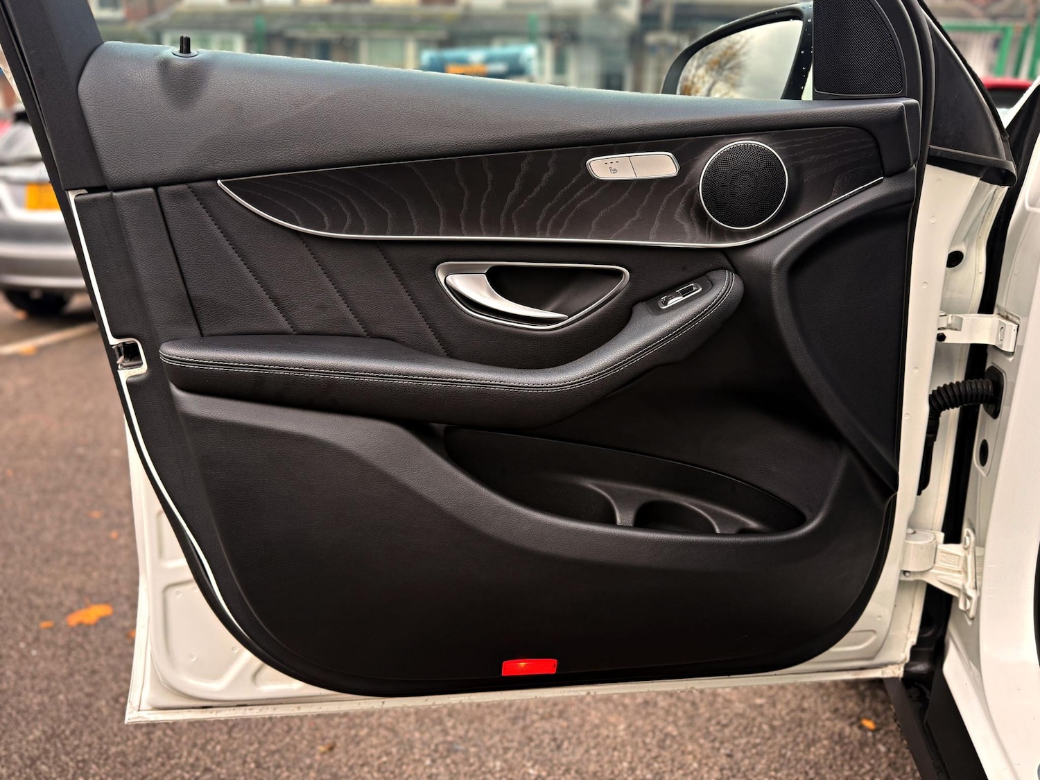 Used Mercedes-Benz GLC 2018 for sale - 76519813: Photo 21