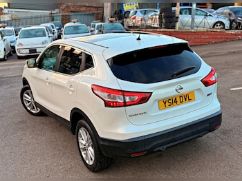 Used Nissan Qashqai 2014 for sale - 76355905: Photo