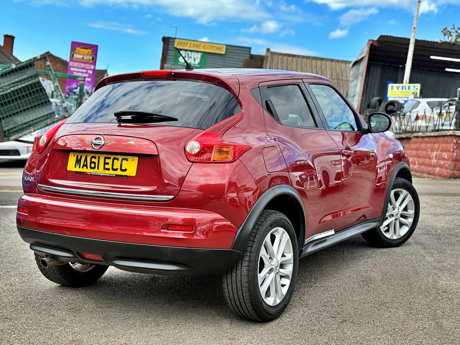 Used Nissan Juke 2011 for sale - 76061482: Photo 4