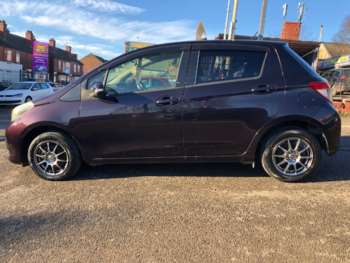 Used Toyota Yaris  for sale - 73737630: Photo
