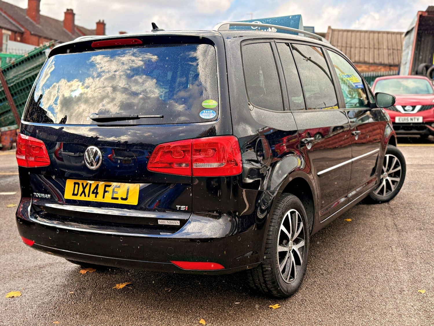 Used Volkswagen Touran 2025 for sale - 76315591: Photo 4