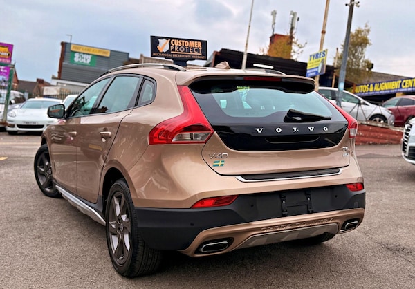 Used Volvo V40 for sale - 76312680: Photo 3