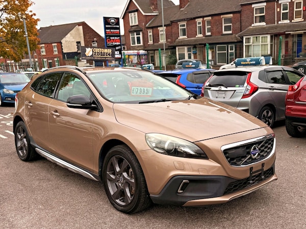 Used Volvo V40 for sale - 76312680: Photo 5