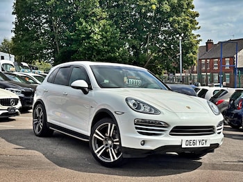 Used Porsche Cayenne 2011 for sale - 75606544: Photo