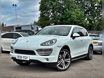 Used Porsche Cayenne 2011 for sale - 75606544: Photo