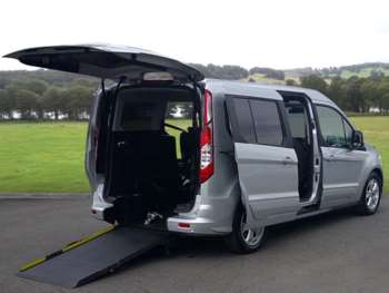 Used Ford Grand Tourneo Connect 2018 for sale - 75111431: Photo