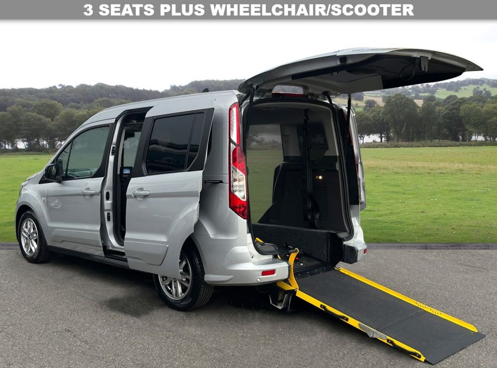 Used Ford Tourneo Connect 2021 for sale - 76647227: Photo 1