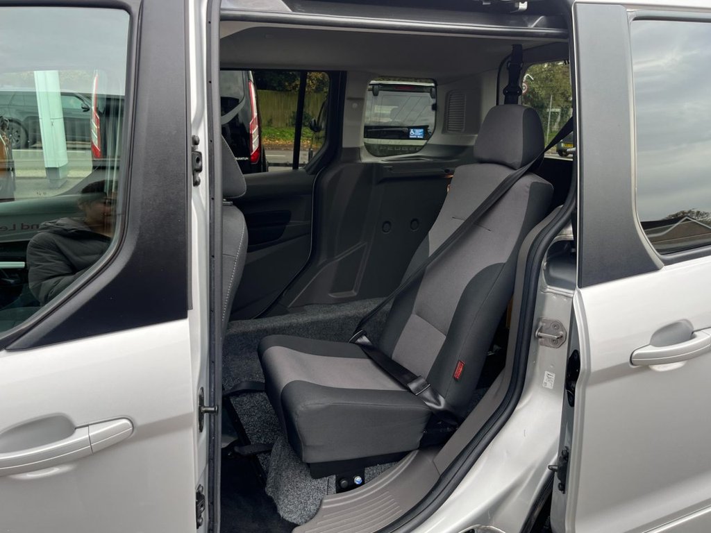 Used Ford Tourneo Connect 2021 for sale - 76647227: Photo 16