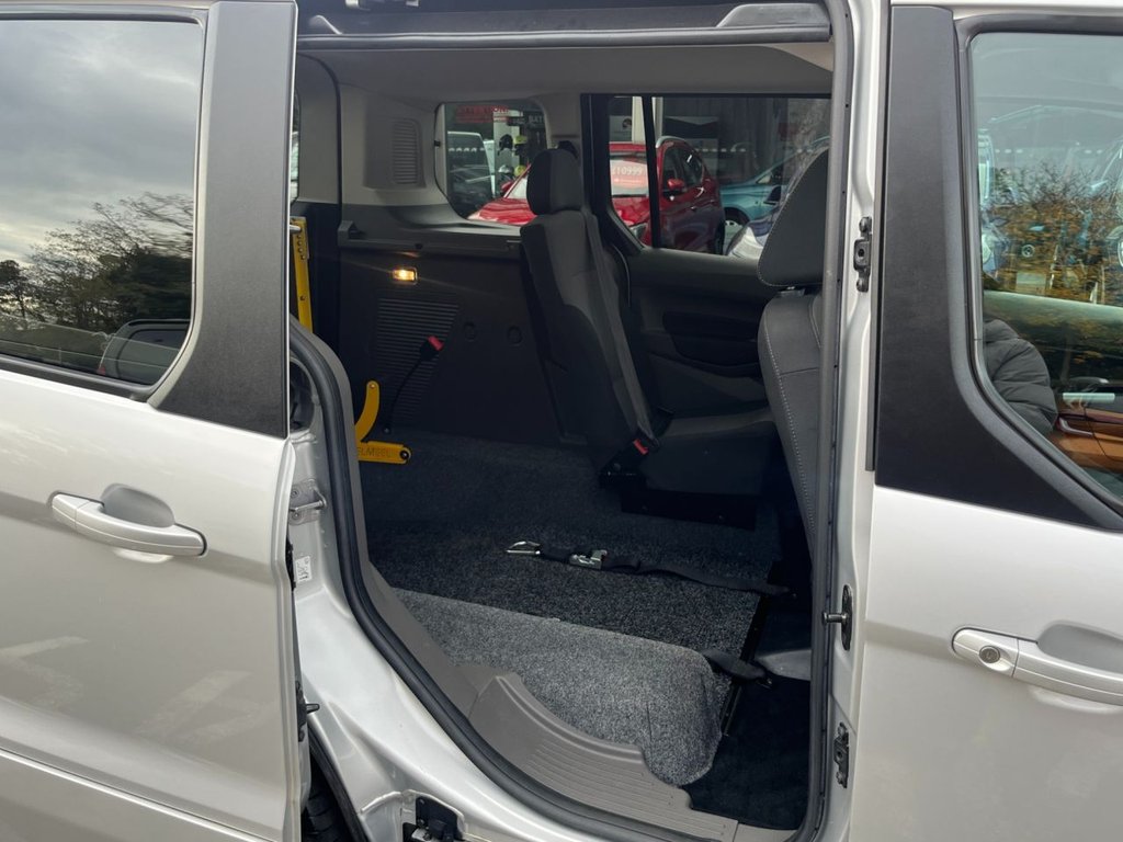 Used Ford Tourneo Connect 2021 for sale - 76647227: Photo 17