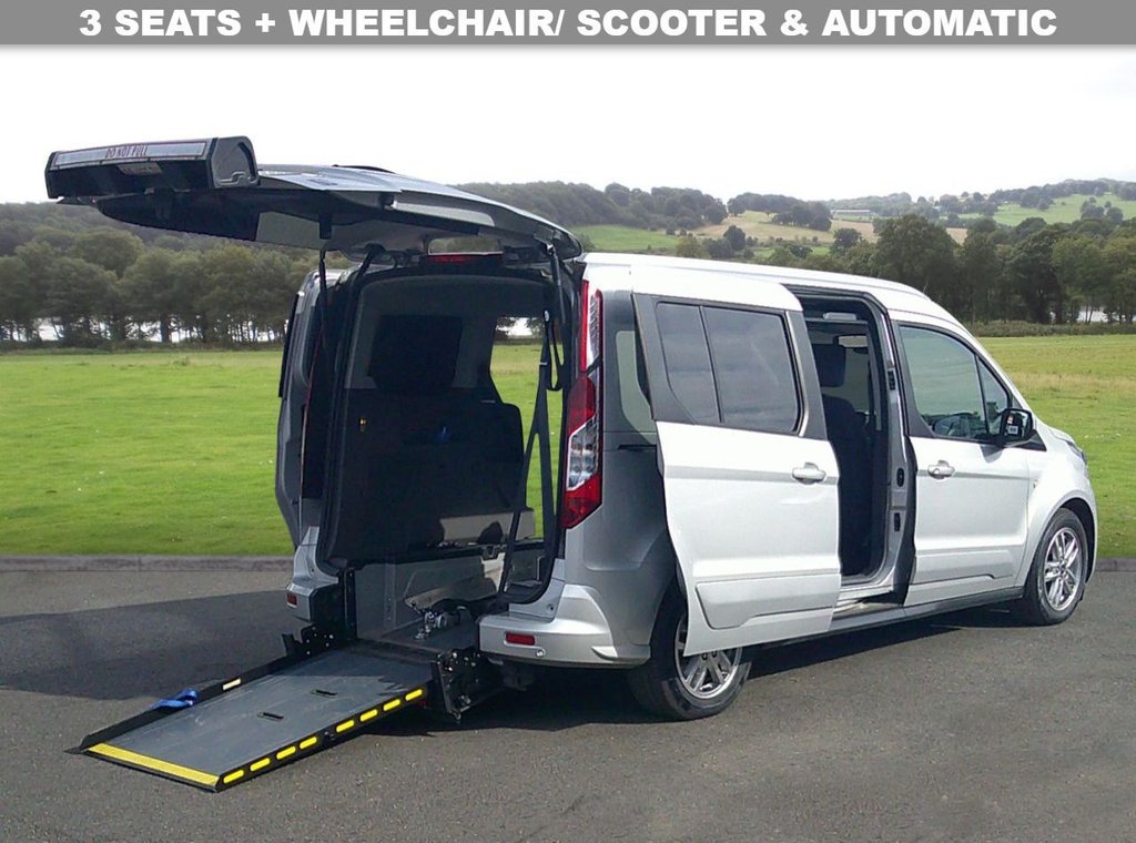 Used Ford Grand Tourneo Connect 2021 for sale - 76647208: Photo 1