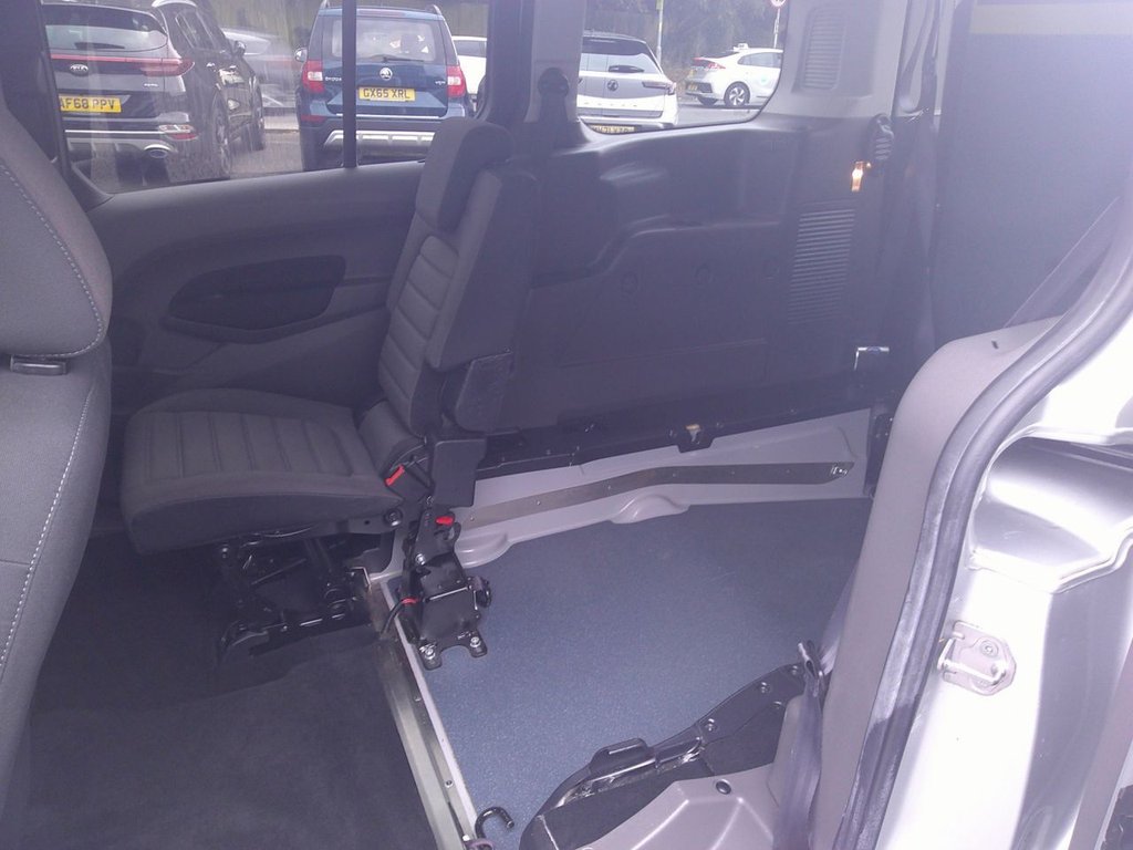 Used Ford Grand Tourneo Connect 2021 for sale - 76647208: Photo 15