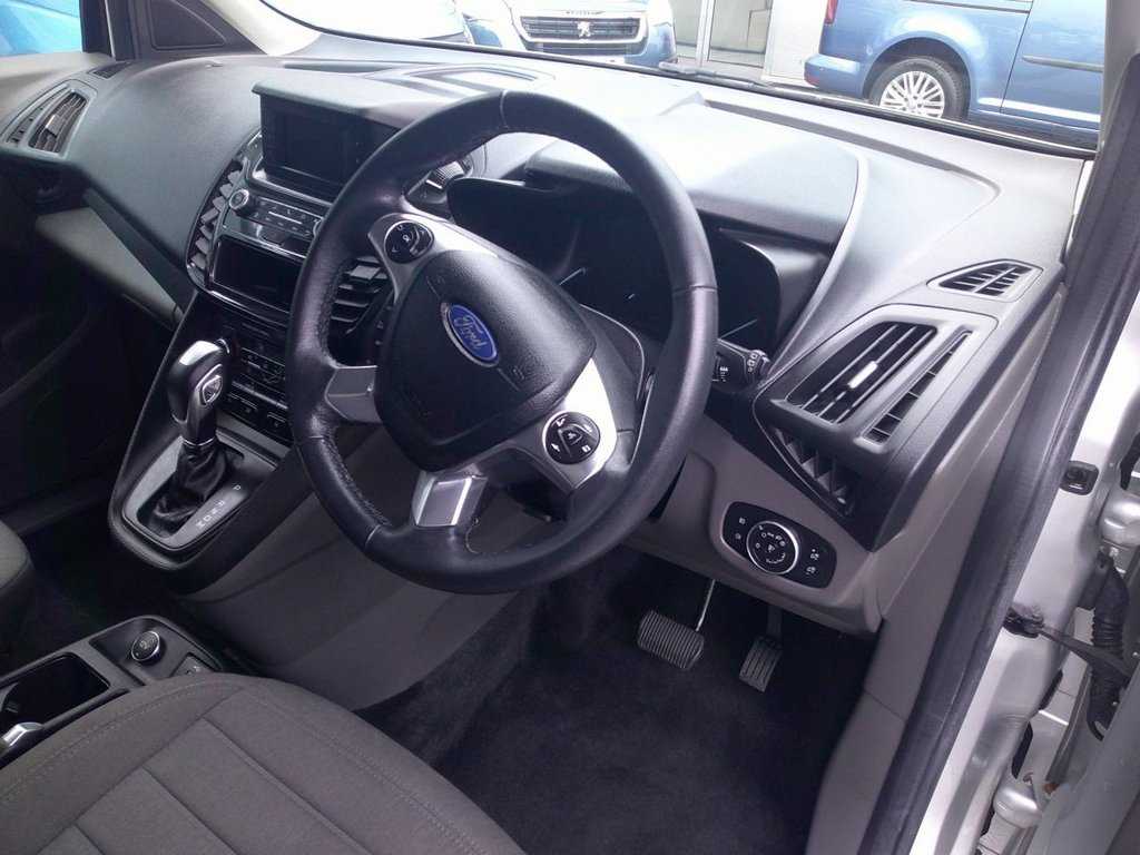 Used Ford Grand Tourneo Connect 2021 for sale - 76647208: Photo 19