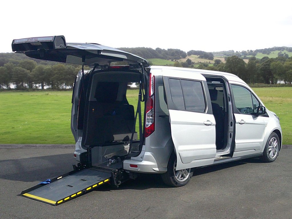 Used Ford Grand Tourneo Connect 2021 for sale - 76647208: Photo 6