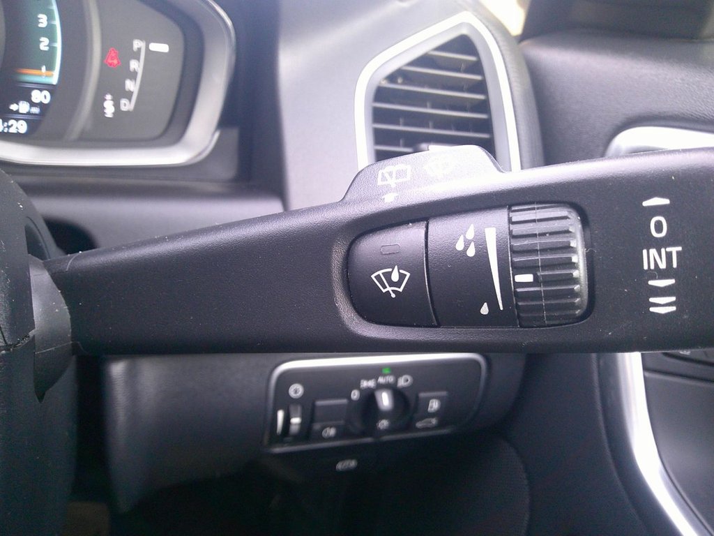 Used Volvo XC60 2015 for sale - 77250011: Photo 18