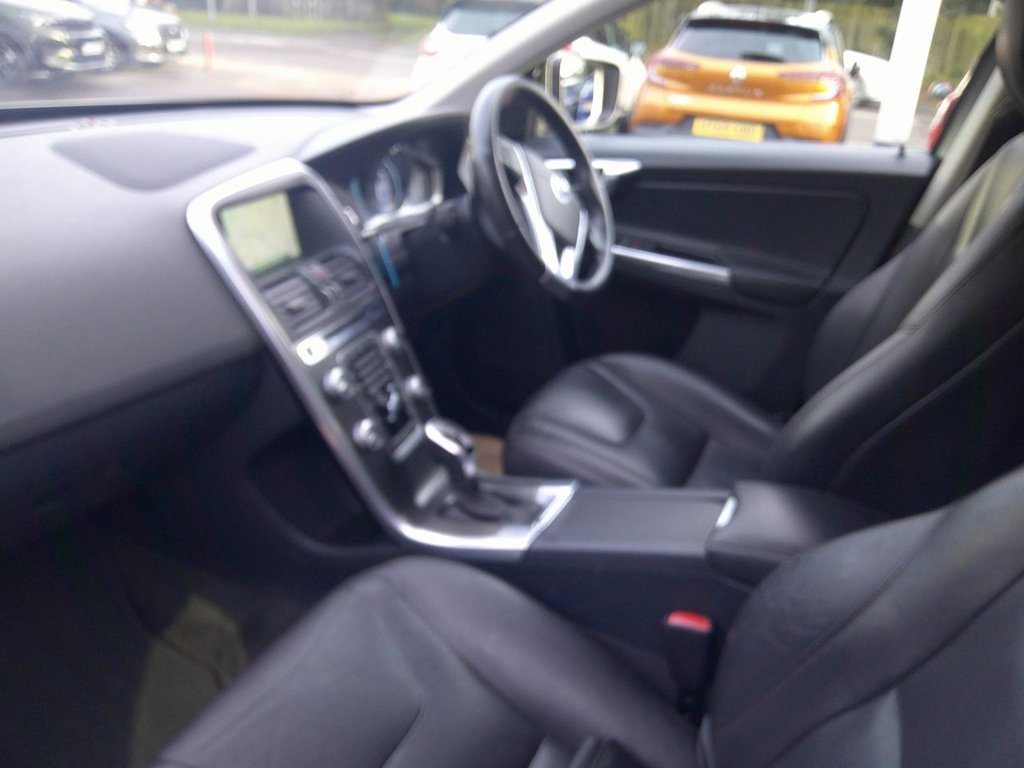 Used Volvo XC60 2015 for sale - 77250011: Photo 24