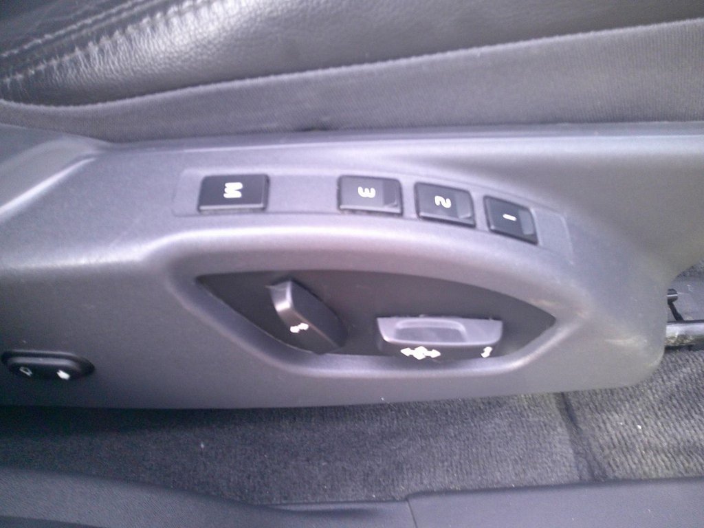 Used Volvo XC60 2015 for sale - 77250011: Photo 8