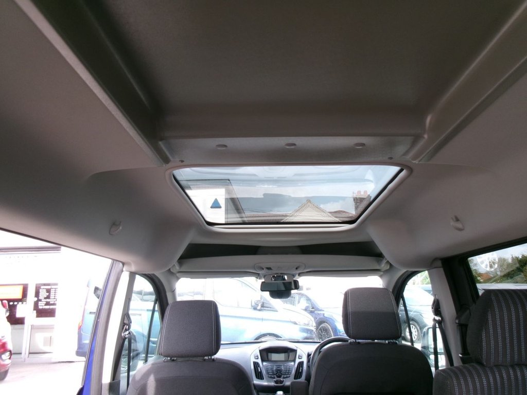 Used Ford Grand Tourneo Connect 2019 for sale - 78200237: Photo 11