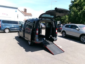 Used Ford Tourneo Connect 2024 for sale - 78974762: Photo