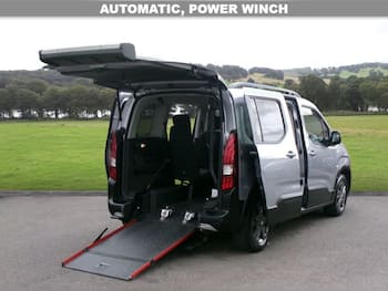 Used Peugeot Rifter 2023 for sale - 79598800: Photo