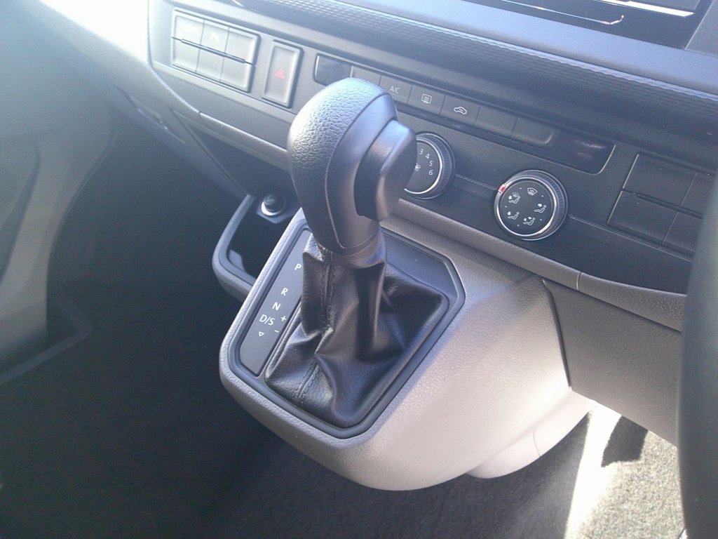 Used Volkswagen Transporter Shuttle 2020 for sale - 77007112: Photo 16