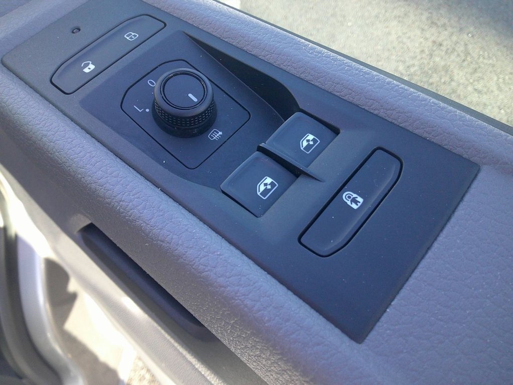 Used Volkswagen Transporter Shuttle 2020 for sale - 77007112: Photo 21