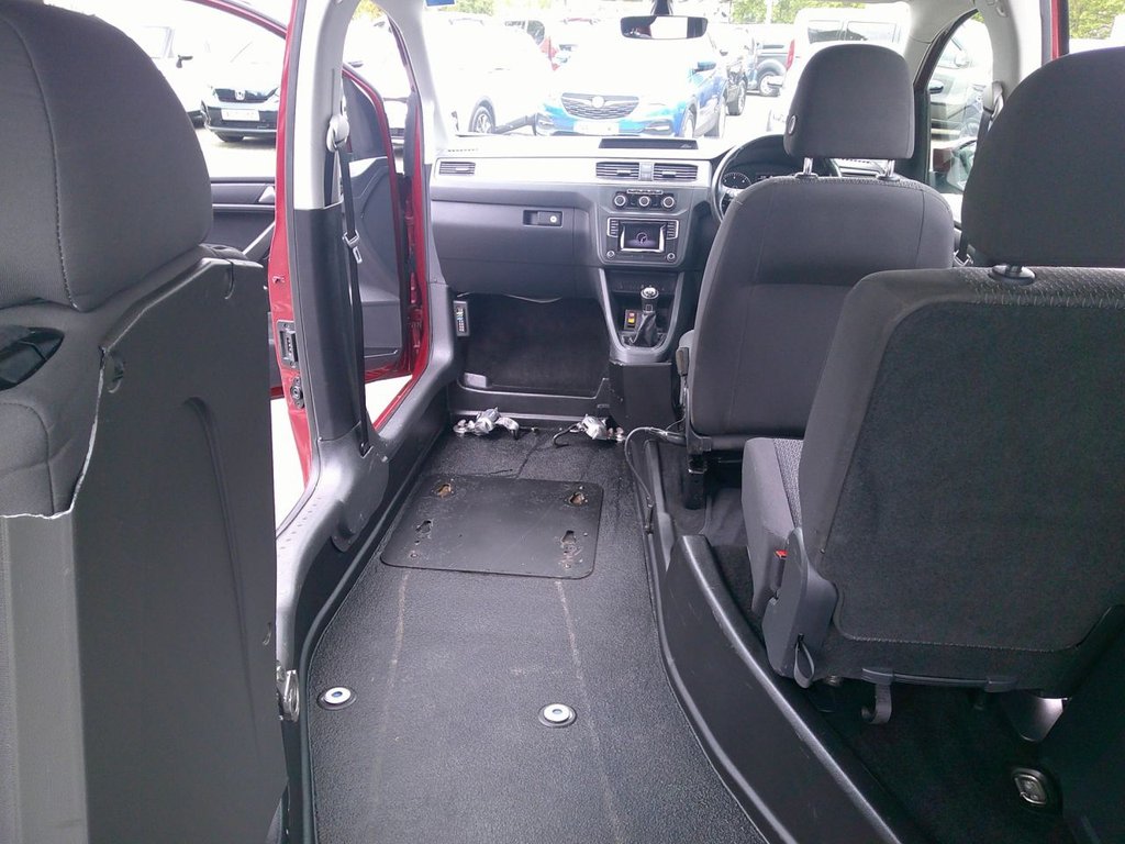 Used Volkswagen Caddy Maxi Life 2019 for sale - 76647190: Photo 6