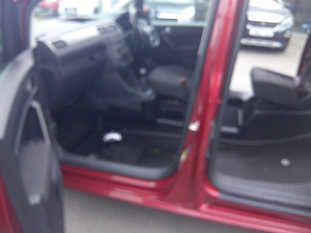 Used Volkswagen Caddy Maxi Life 2019 for sale - 76647190: Photo 7