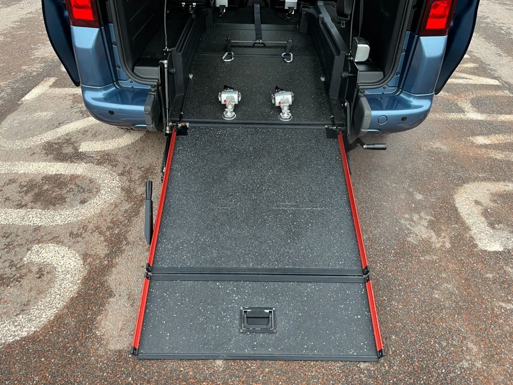 Used Peugeot Partner 2018 for sale - 77369987: Photo 12