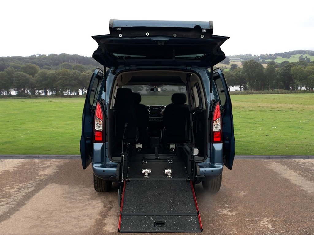 Used Peugeot Partner 2018 for sale - 77369987: Photo 2