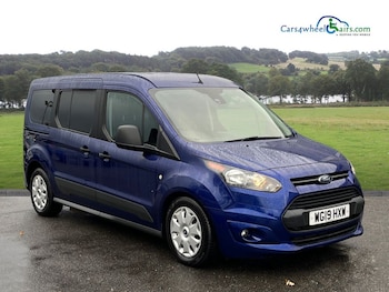 Used Ford Grand Tourneo Connect 2019 for sale - 77498624: Photo