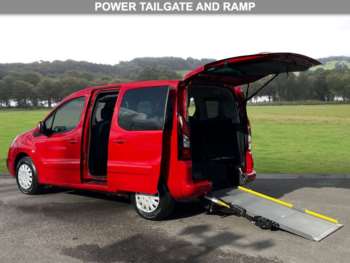 2017 (67) - 1.6 BlueHDi Feel Multispace MPV 5dr Diesel ETG6 Euro 6 (s/s) (100 ps)