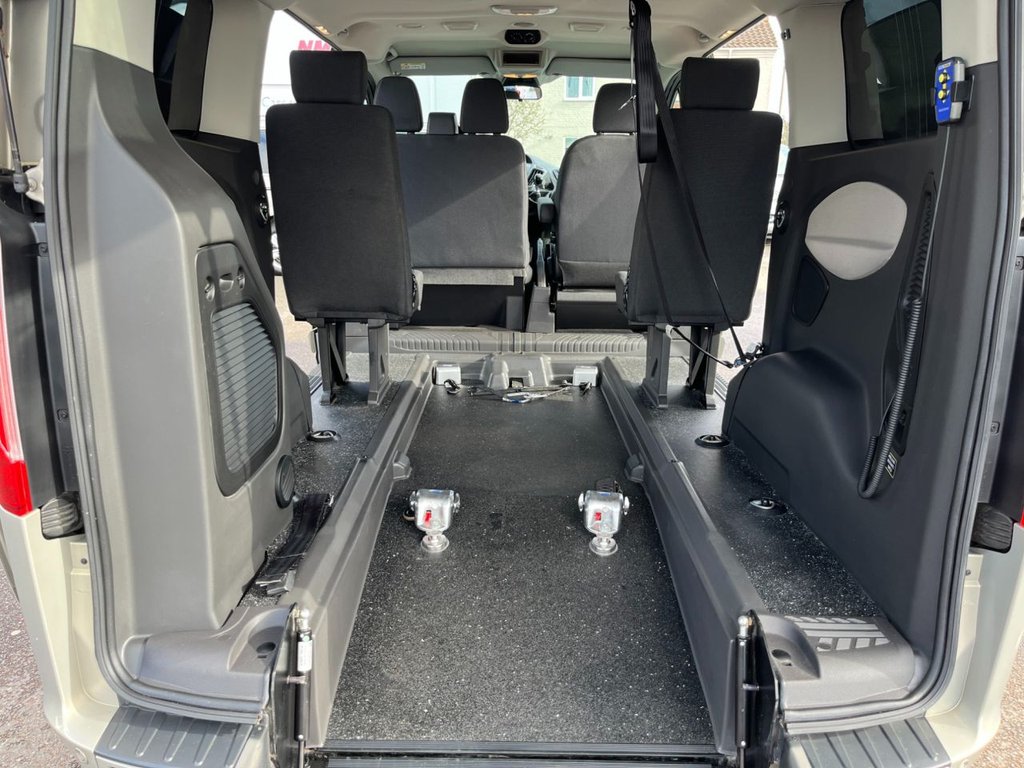 Used Ford Tourneo Custom 2018 for sale - 77835684: Photo 15