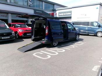 Used Ford Grand Tourneo Connect 2019 for sale - 78975032: Photo