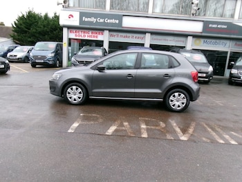 Used Volkswagen Polo 2013 for sale - 77692580: Photo