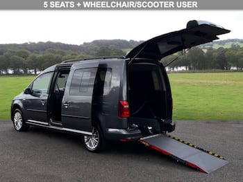 Used Volkswagen Caddy Maxi Life 2021 for sale - 79828799: Photo