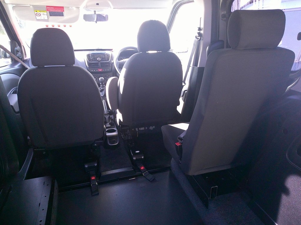 Used Fiat Doblo 2018 for sale - 77384034: Photo 27