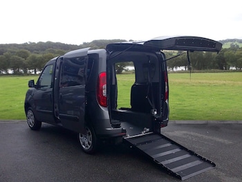 Used Fiat Doblo 2018 for sale - 77384034: Photo