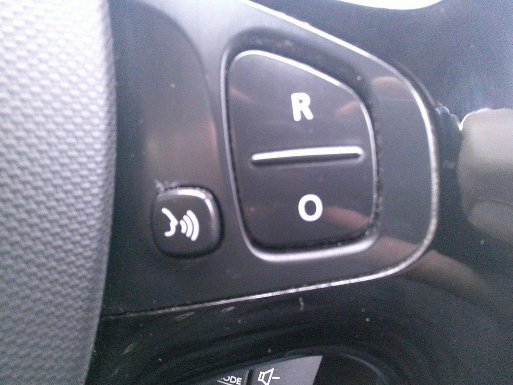 Used Renault Captur 2015 for sale - 77153208: Photo 12