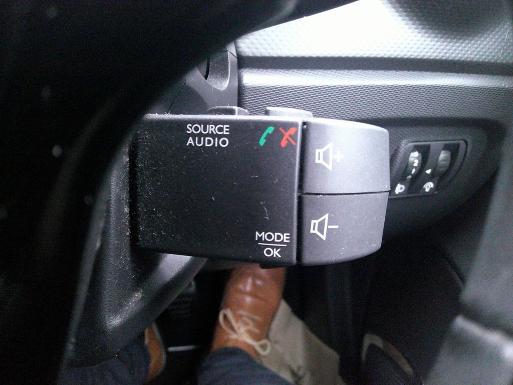 Used Renault Captur 2015 for sale - 77153208: Photo 13