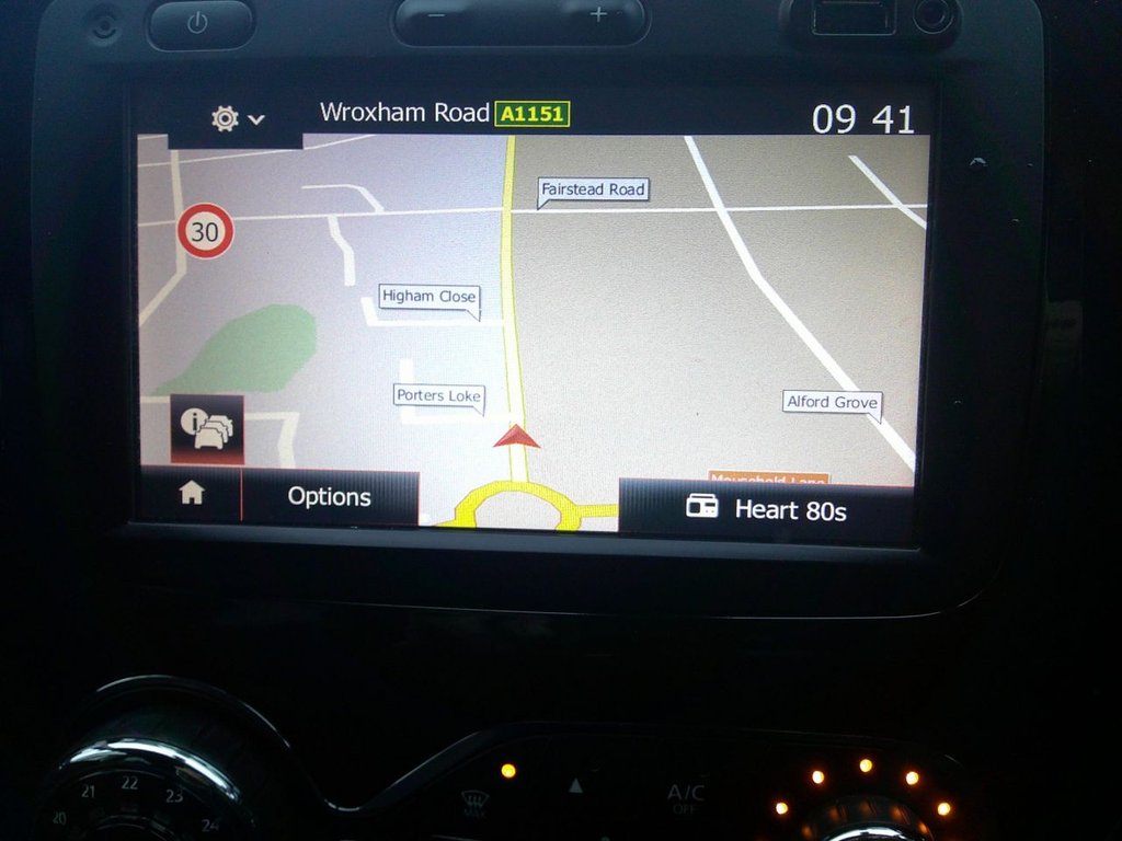 Used Renault Captur 2015 for sale - 77153208: Photo 16