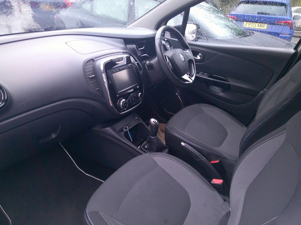 Used Renault Captur 2015 for sale - 77153208: Photo 23