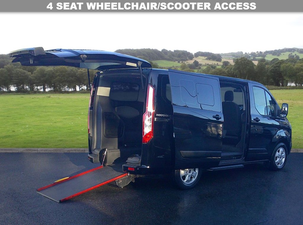 Used Ford Tourneo Custom 2018 for sale - 76792107: Photo 1