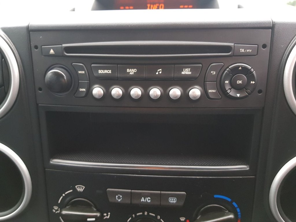 Used Peugeot Partner Tepee 2015 for sale - 76647212: Photo 14