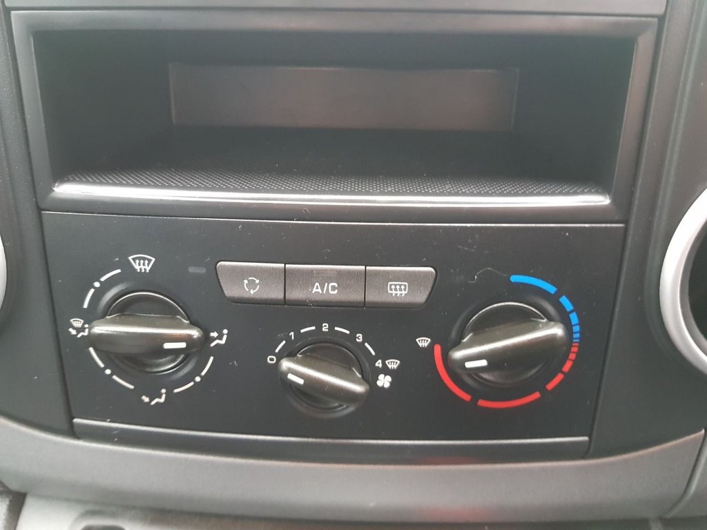 Used Peugeot Partner Tepee 2015 for sale - 76647212: Photo 15