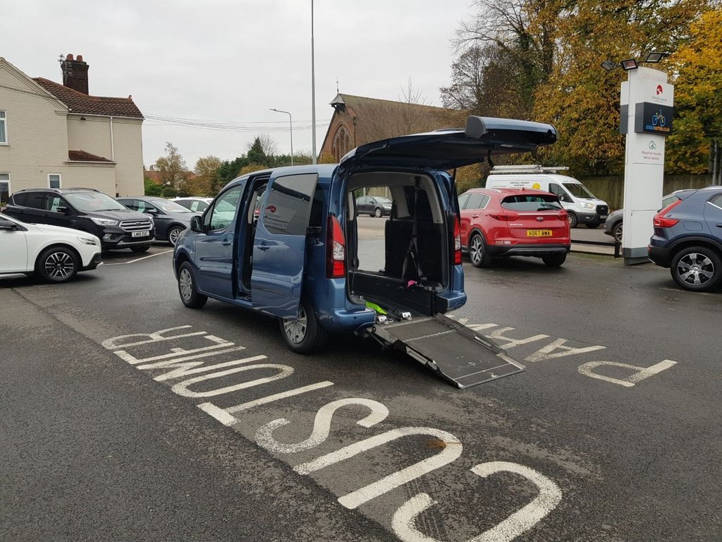 Used Peugeot Partner Tepee 2015 for sale - 76647212: Photo 22