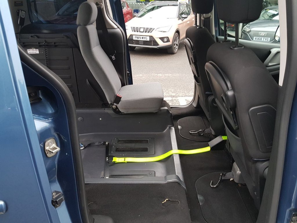 Used Peugeot Partner Tepee 2015 for sale - 76647212: Photo 8