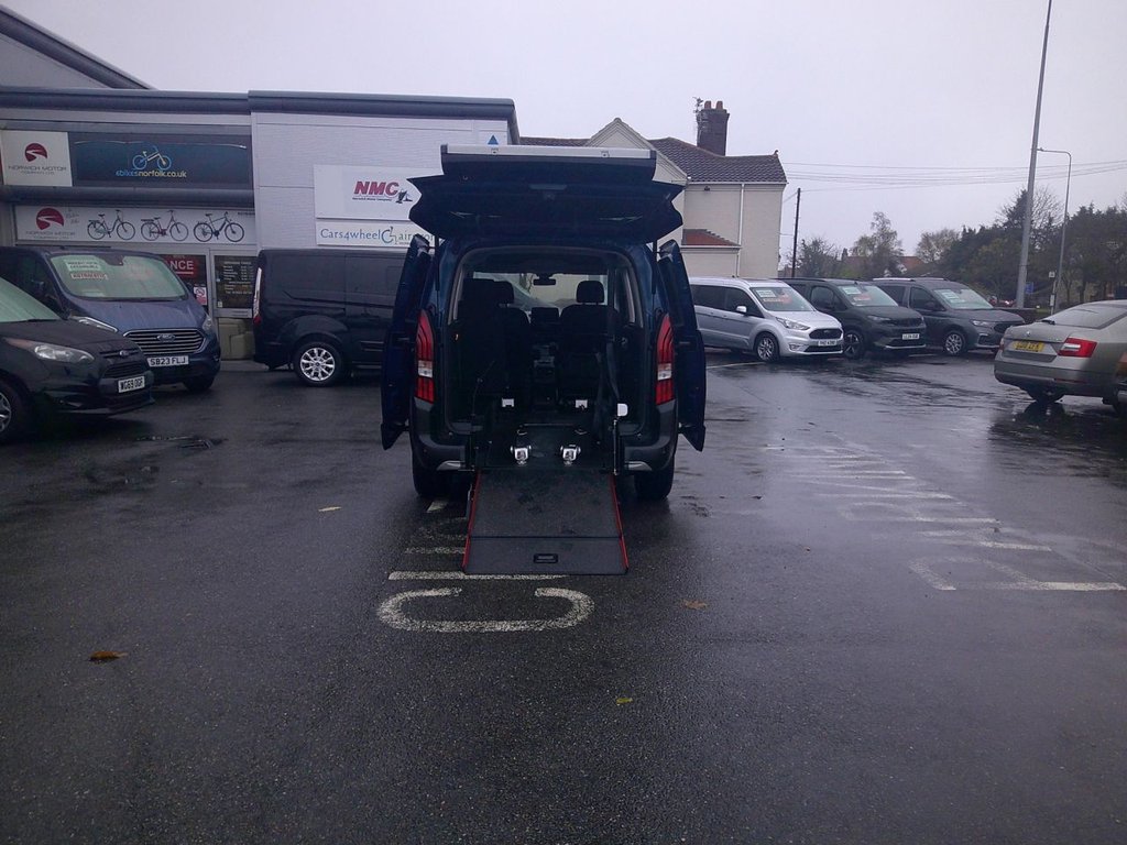 Used Peugeot Rifter 2020 for sale - 76647232: Photo 32