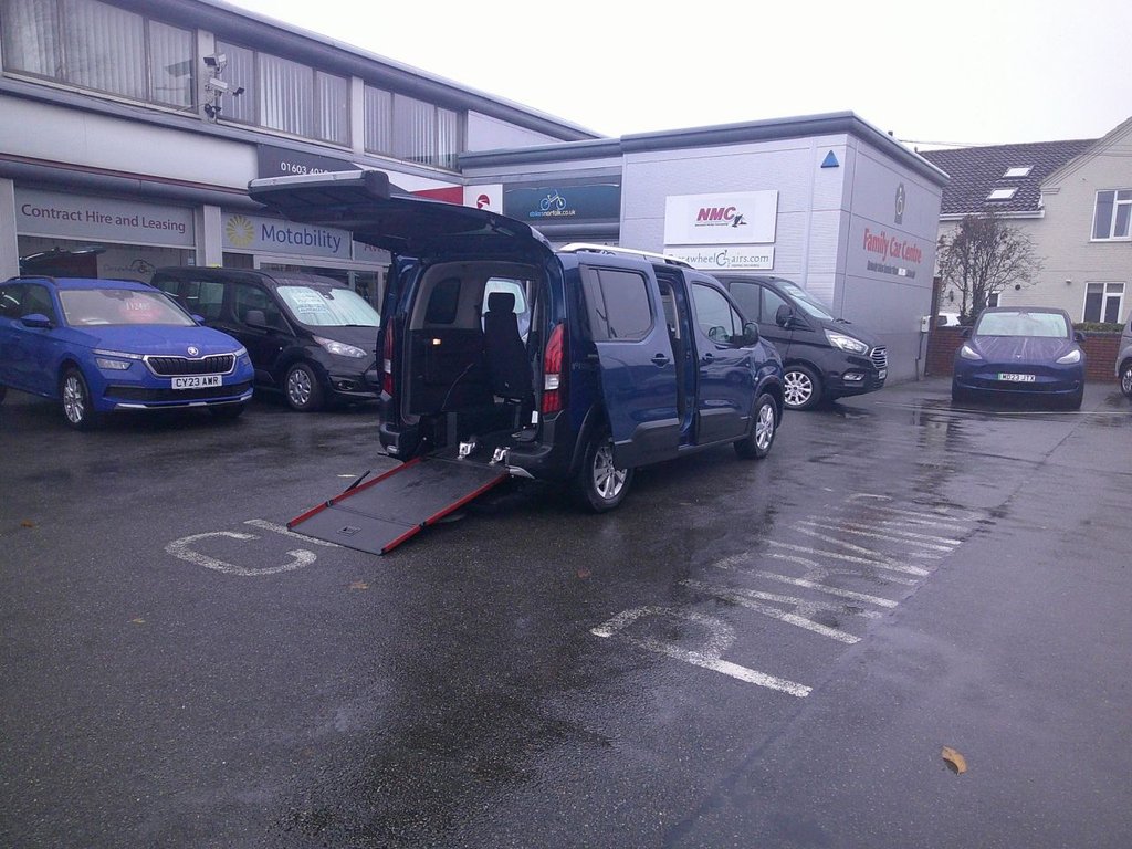 Used Peugeot Rifter 2020 for sale - 76647232: Photo 34