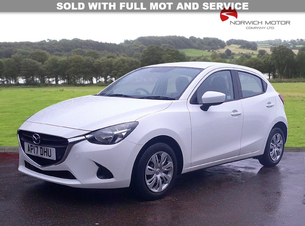 Used Mazda Mazda2 2017 for sale - 77263087: Photo 2