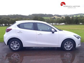 Used Mazda Mazda2 2017 for sale - 77263087: Photo